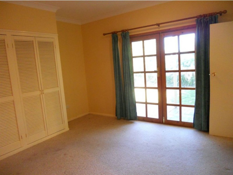 8 Eyre Street, Seaview Downs SA 5049