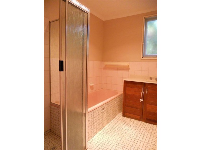 8 Eyre Street, Seaview Downs SA 5049