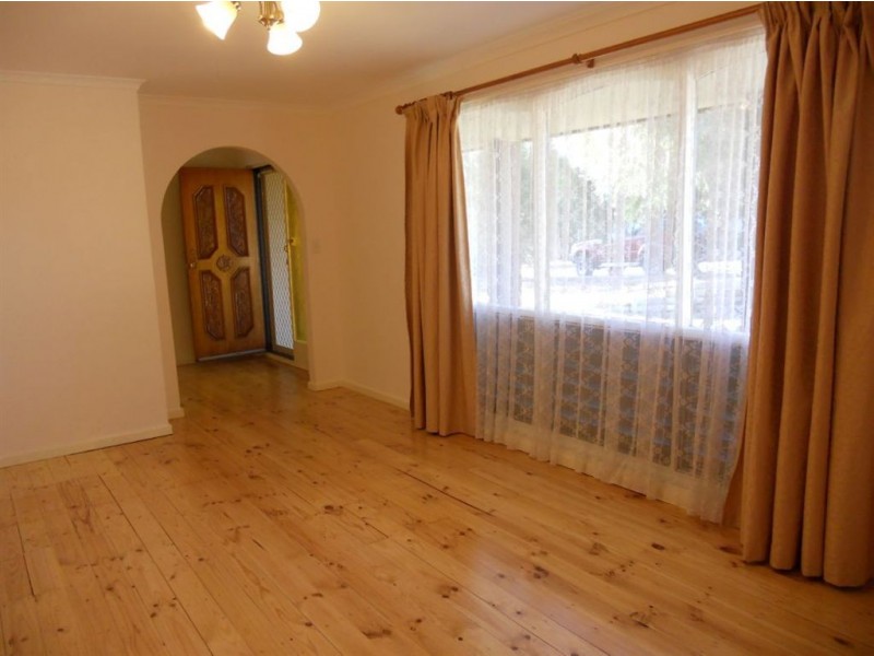 20 Fraser Avenue, Happy Valley SA 5159