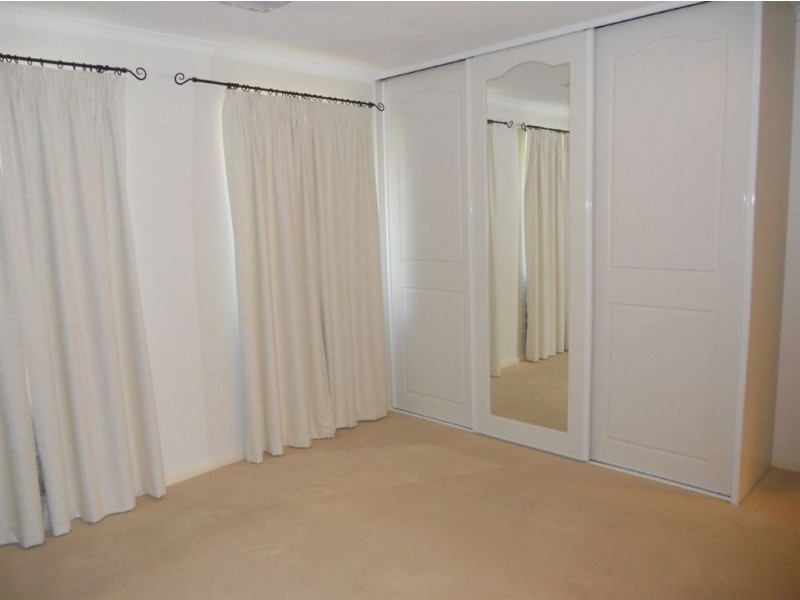 20 Fraser Avenue, Happy Valley SA 5159