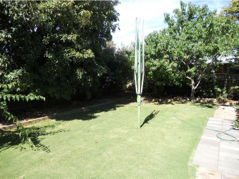 76 Perry Barr Road, Hallett Cove SA 5158