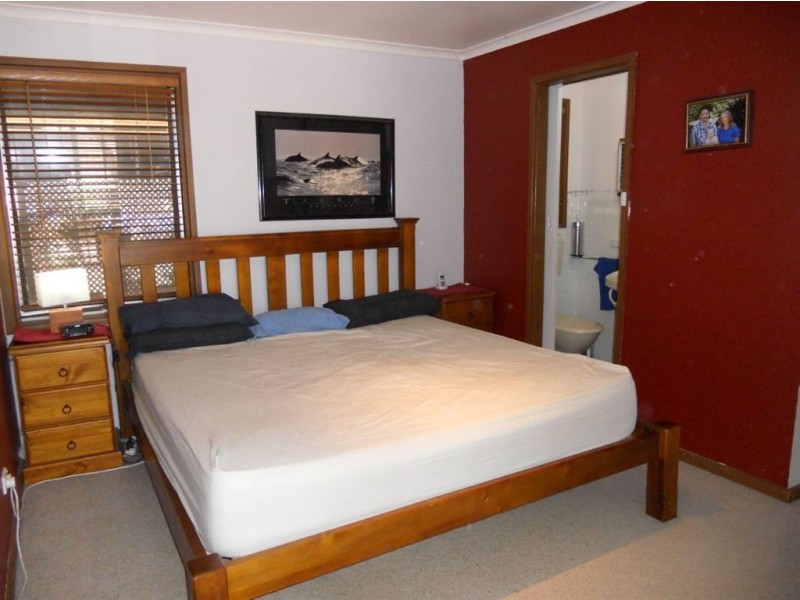 30 Amberleigh Close, Christie Downs SA 5164