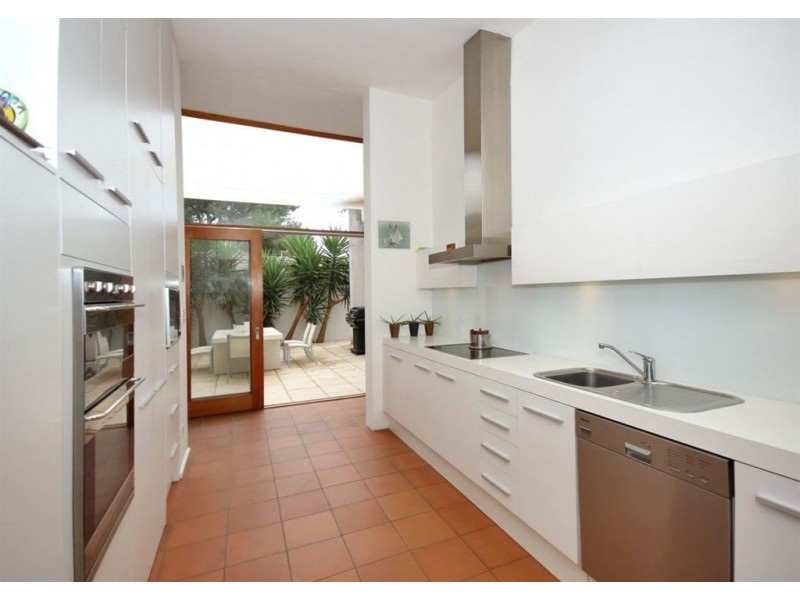 11 Strickland Road, Kingston Park SA 5049