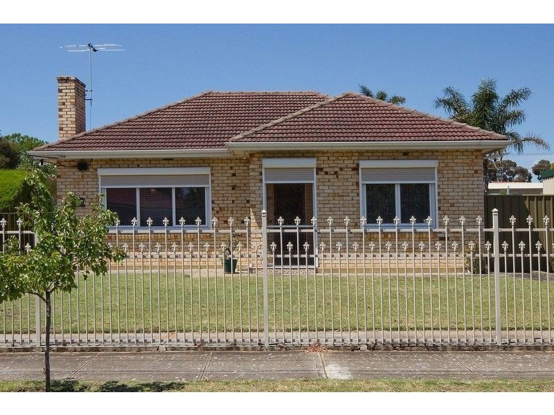 4 Ulinga Street, Glenelg North SA 5045