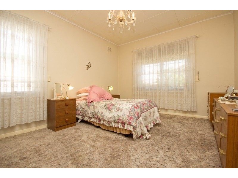 4 Ulinga Street, Glenelg North SA 5045