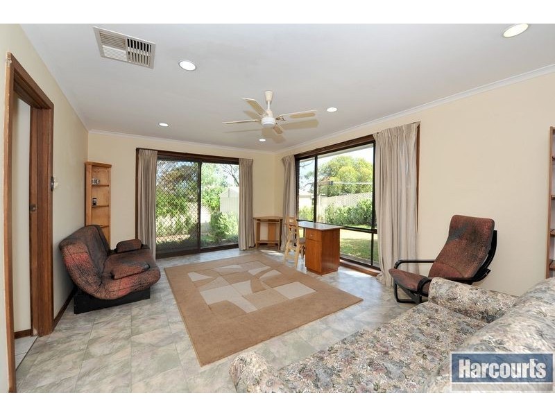 14 Fryer Street, Hallett Cove SA 5158