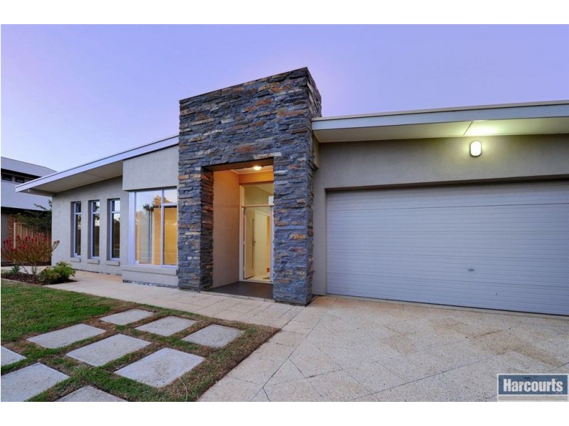 3 Nicholl Avenue, Aldinga Beach SA 5173