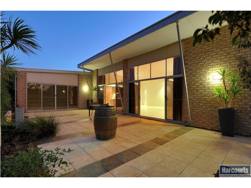 3 Nicholl Avenue, Aldinga Beach SA 5173