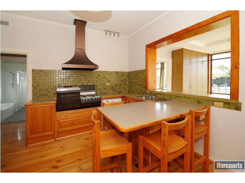 36 Dunrobin Road, Hove SA 5048