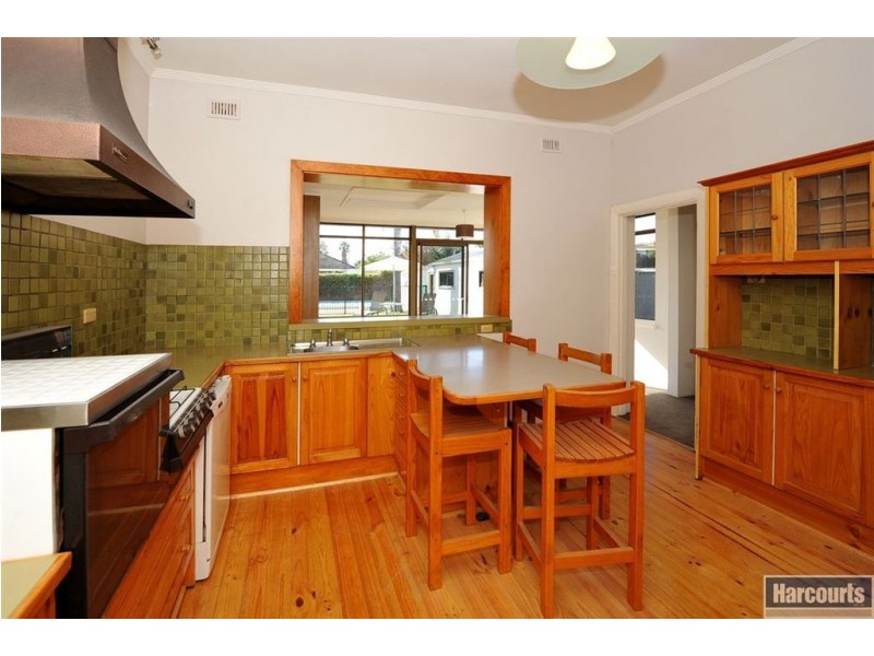 36 Dunrobin Road, Hove SA 5048