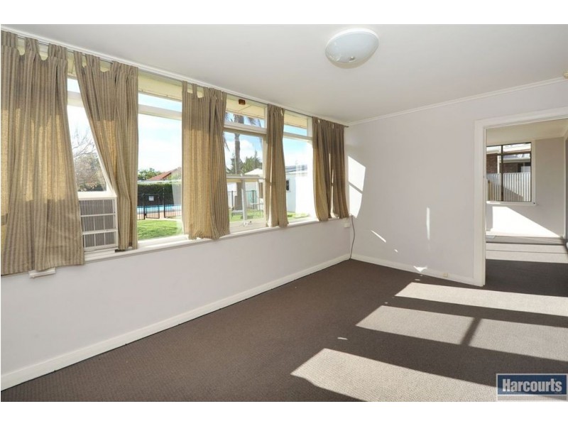 36 Dunrobin Road, Hove SA 5048