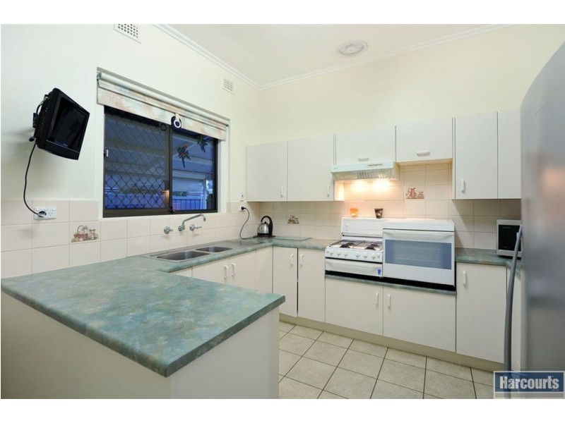 7 Oraston Avenue, Brighton SA 5048
