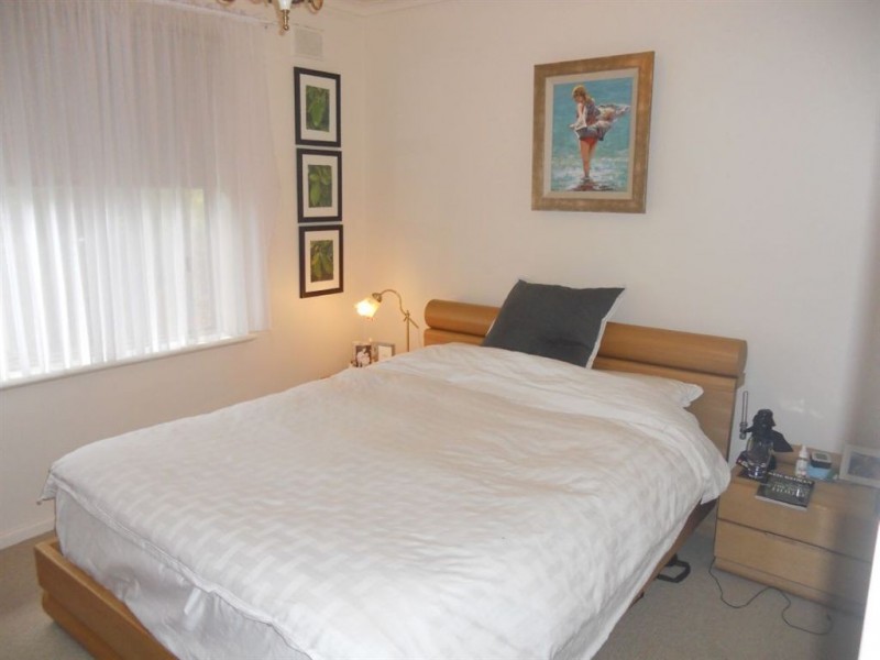 2/29 Forest Avenue, Black Forest SA 5035