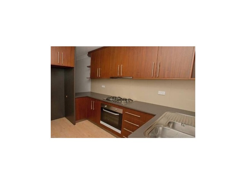 17/2 Emerson Road, Black Forest SA 5035