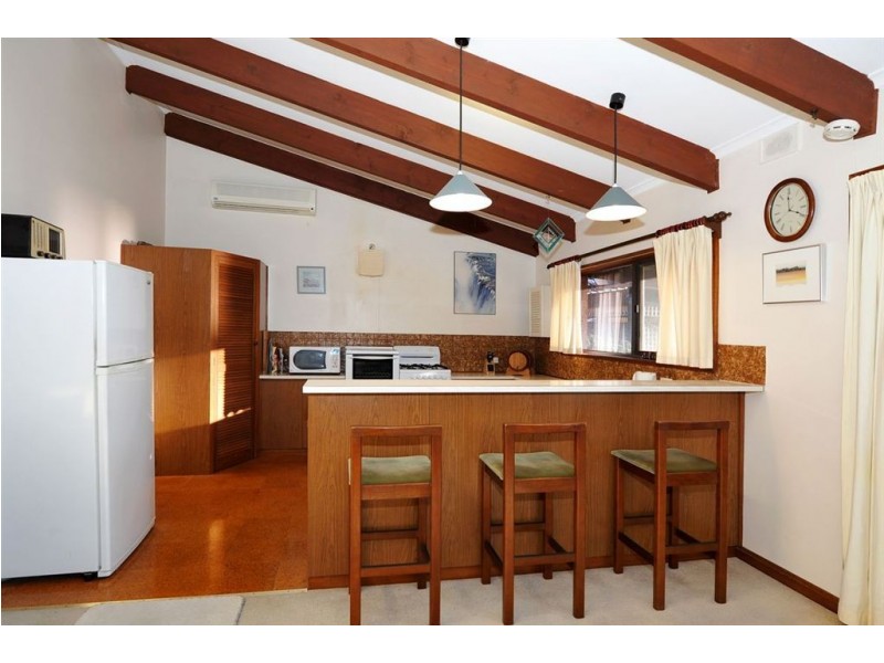 4 Mayflower Crescent, Hallett Cove SA 5158