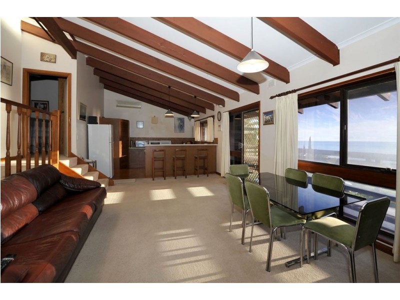 4 Mayflower Crescent, Hallett Cove SA 5158