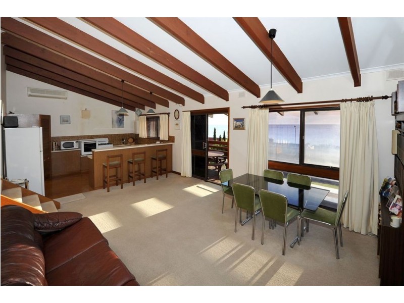 4 Mayflower Crescent, Hallett Cove SA 5158