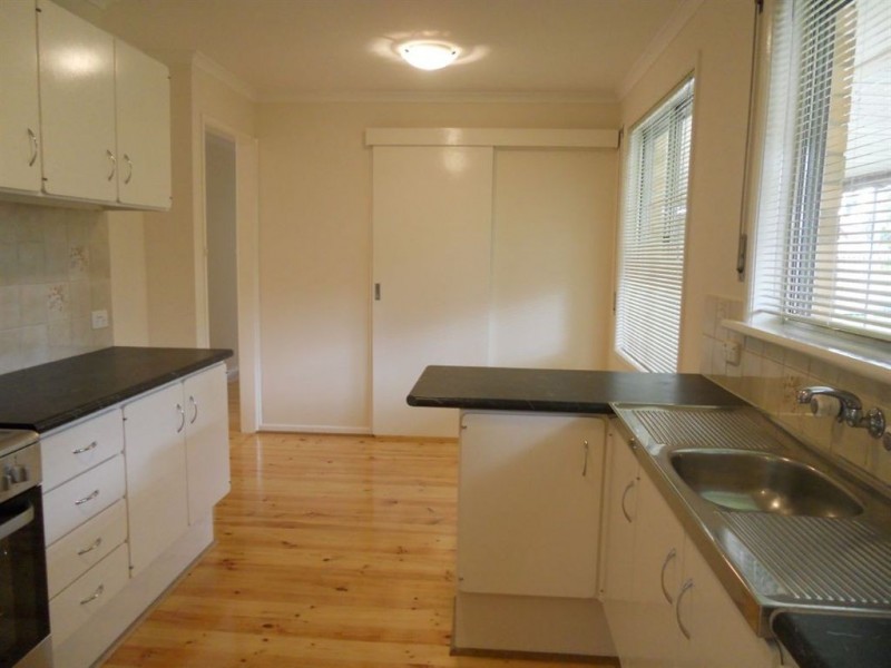 36 Whiteley Drive, Trott Park SA 5158