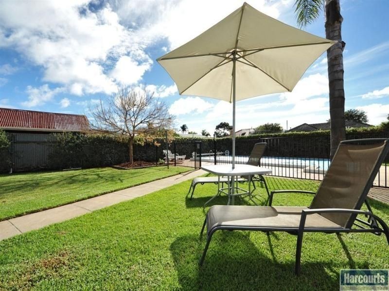 36 Dunrobin Road, Hove SA 5048