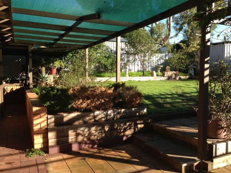 10 Insley Court, Trott Park SA 5158