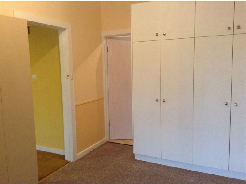 1/11 Yarrum Grove, Glenelg SA 5045