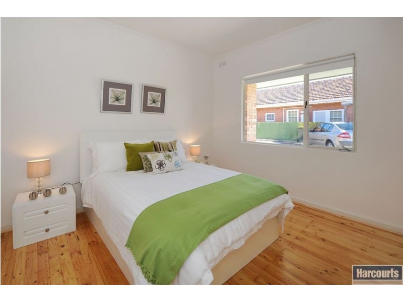 1/12 Golflands Terrace, Glenelg North SA 5045
