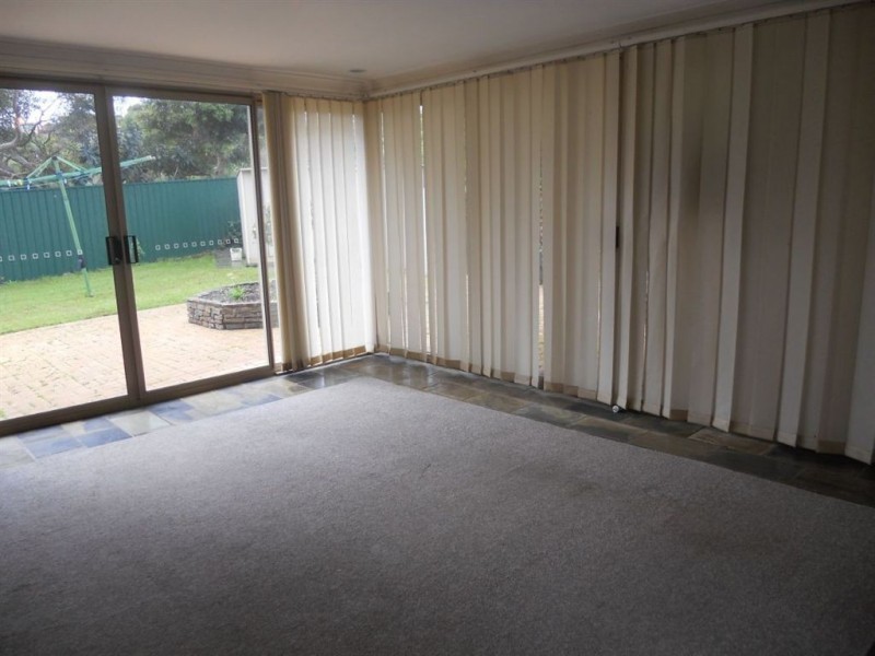 10 Admella Court, Hallett Cove SA 5158