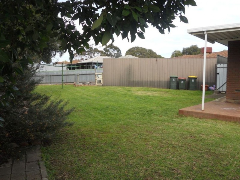 29 Whiteley Drive, Trott Park SA 5158