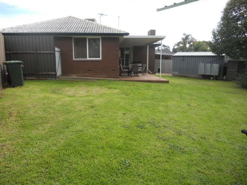 29 Whiteley Drive, Trott Park SA 5158