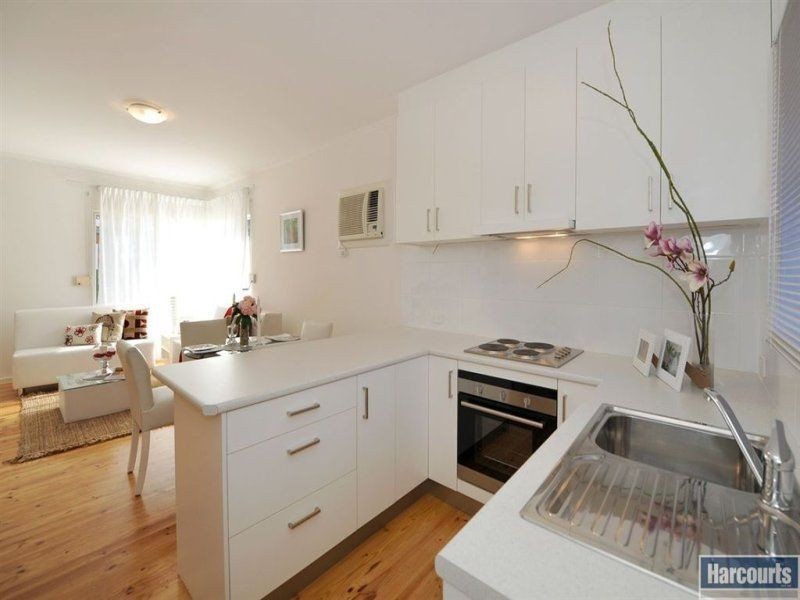 1/12 Golflands Terrace, Glenelg North SA 5045