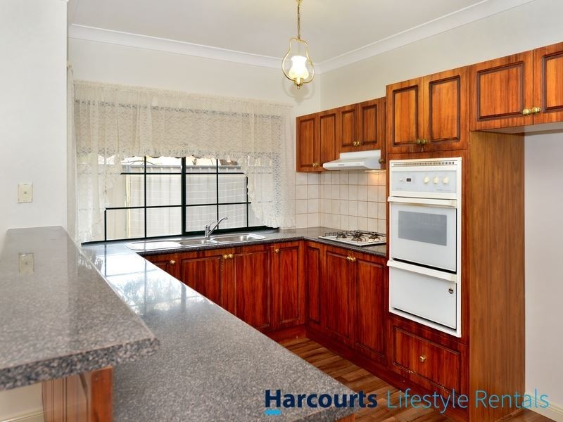 2/9 Barnett Terrace, Seacliff Park SA 5049
