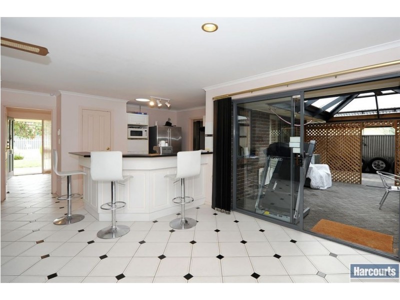 27 Scarborough Terrace, Dover Gardens SA 5048