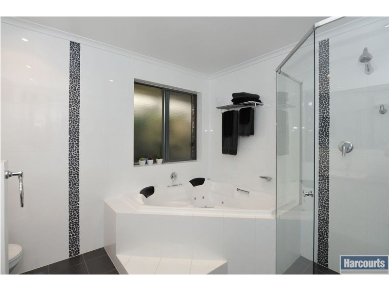 27 Scarborough Terrace, Dover Gardens SA 5048