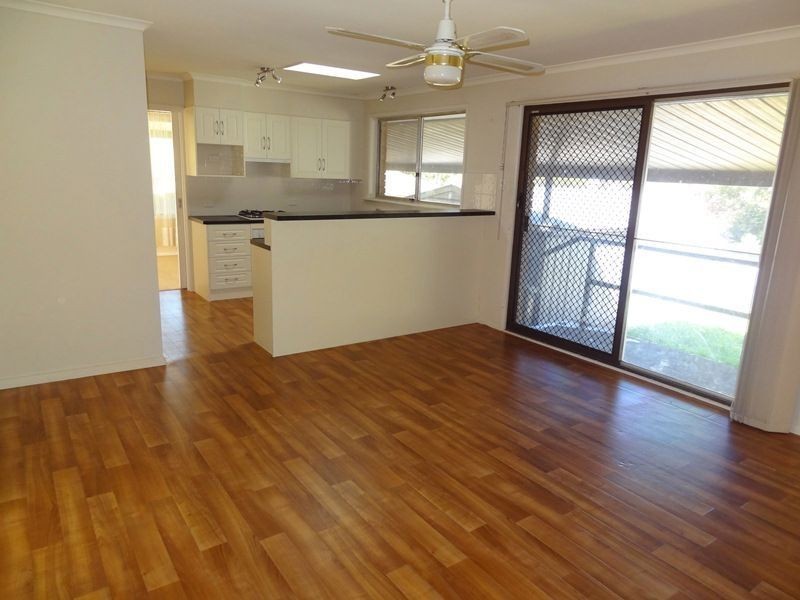 11 Streeton Court, Trott Park SA 5158