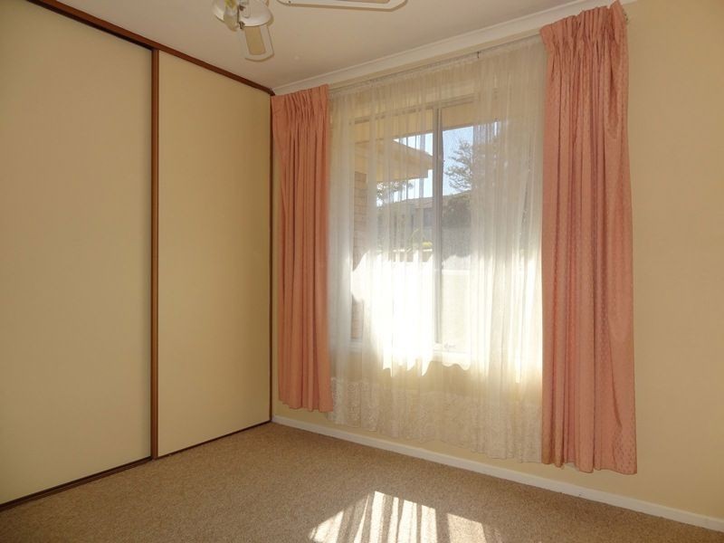 11 Streeton Court, Trott Park SA 5158