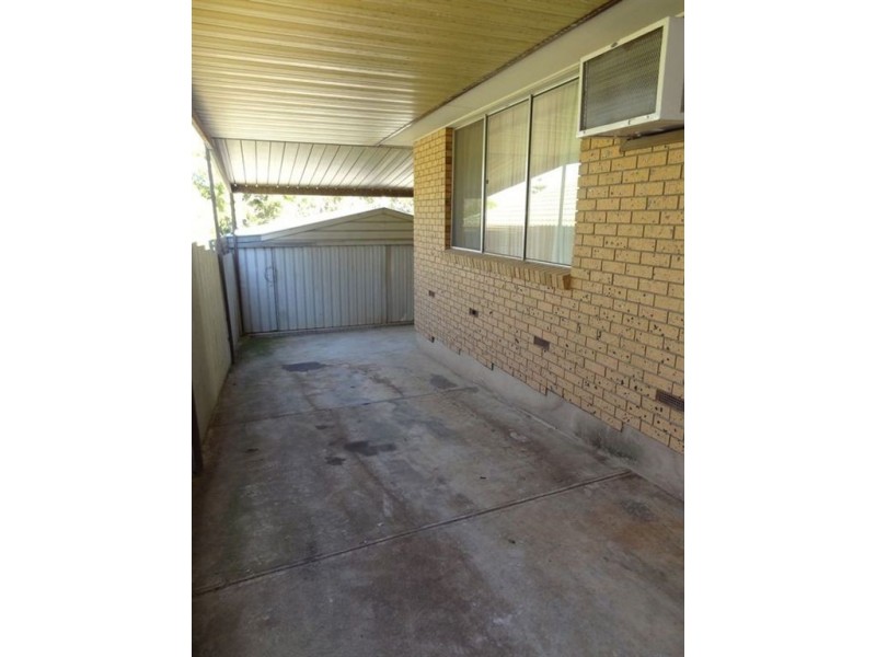 11 Streeton Court, Trott Park SA 5158