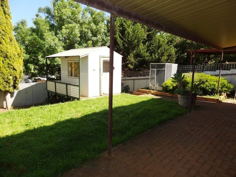 11 Streeton Court, Trott Park SA 5158