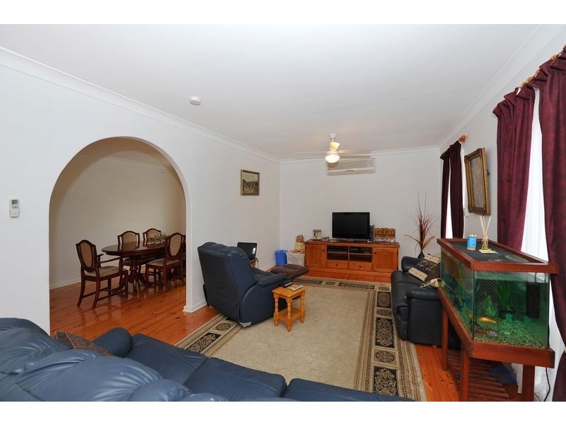 26 Jennifer Drive, Happy Valley SA 5159