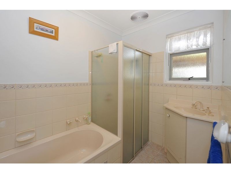 26 Jennifer Drive, Happy Valley SA 5159