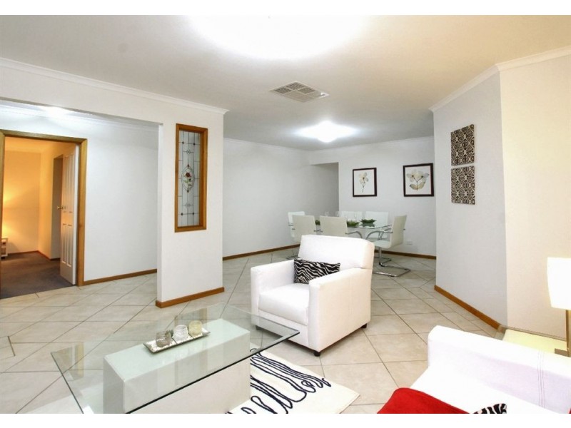 14 Sheidow Terrace, Marino SA 5049