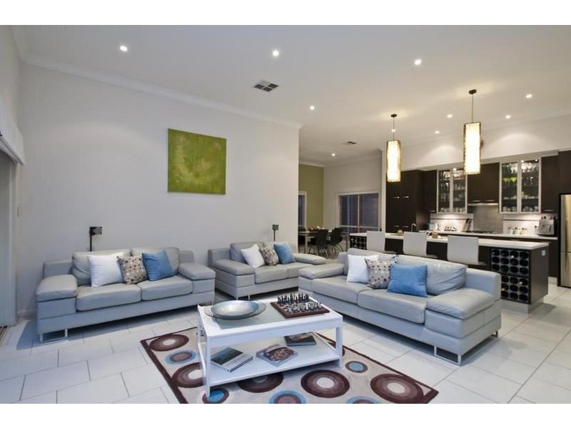 78 Elizabeth Crescent, Hallett Cove SA 5158