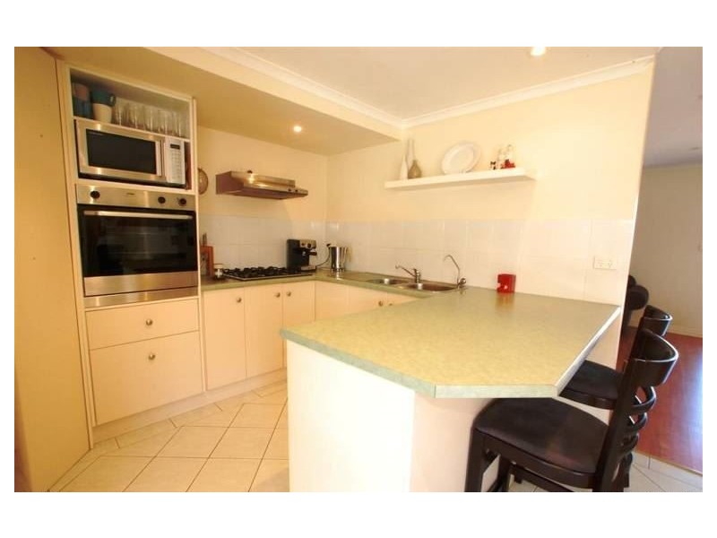 10 St Vincents Avenue, Hallett Cove SA 5158