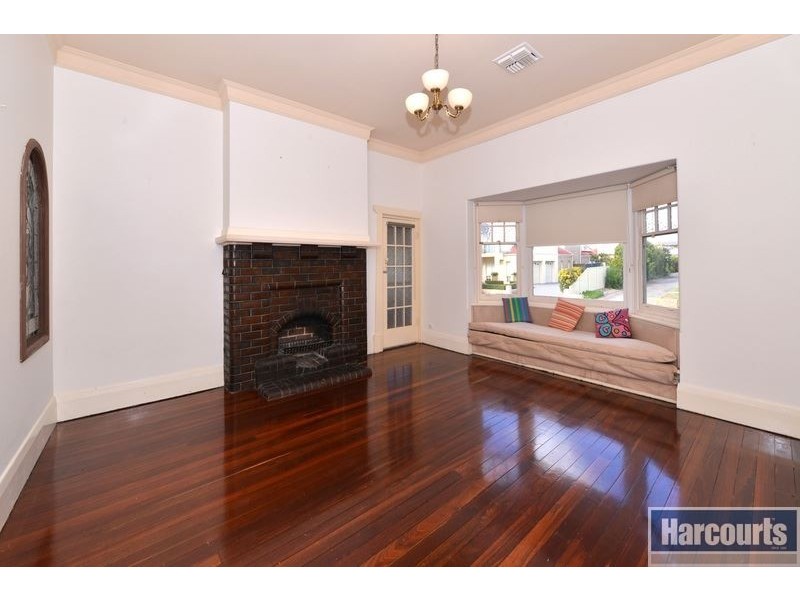 40 Beach Road, Brighton SA 5048