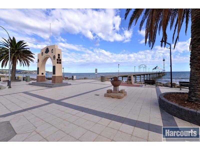 40 Beach Road, Brighton SA 5048