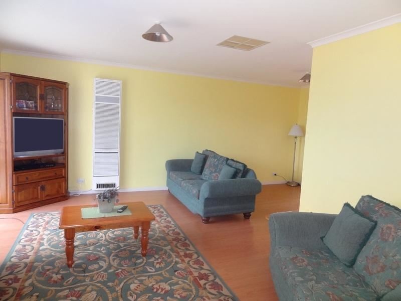 10 Chivers Street, Hallett Cove SA 5158