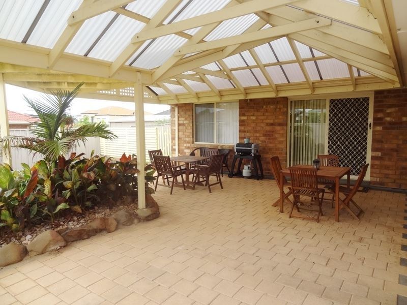 10 Chivers Street, Hallett Cove SA 5158