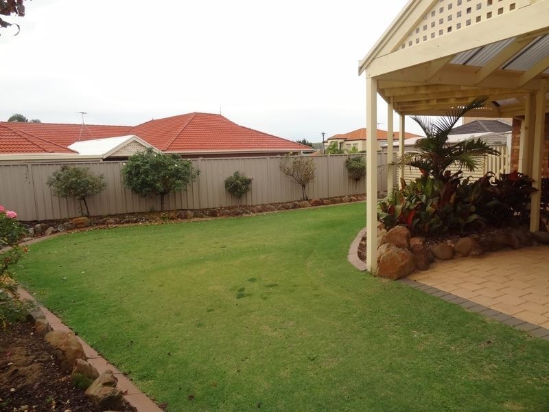 10 Chivers Street, Hallett Cove SA 5158