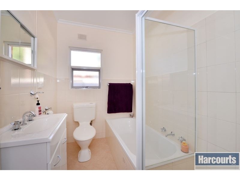 1/2 Ballara Avenue, Warradale SA 5046