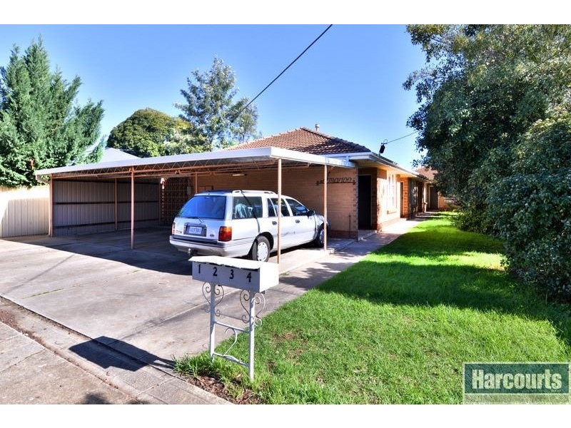 1/2 Ballara Avenue, Warradale SA 5046