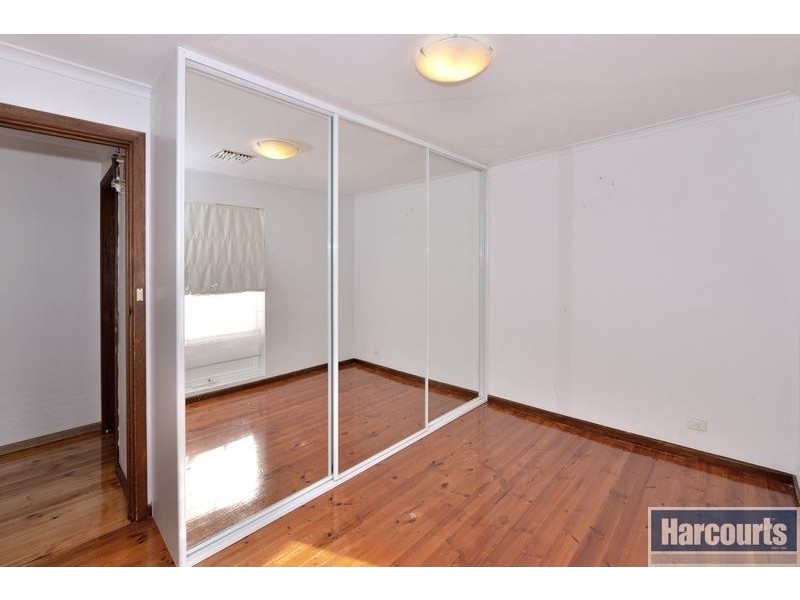 5 Warawee Place, Hallett Cove SA 5158